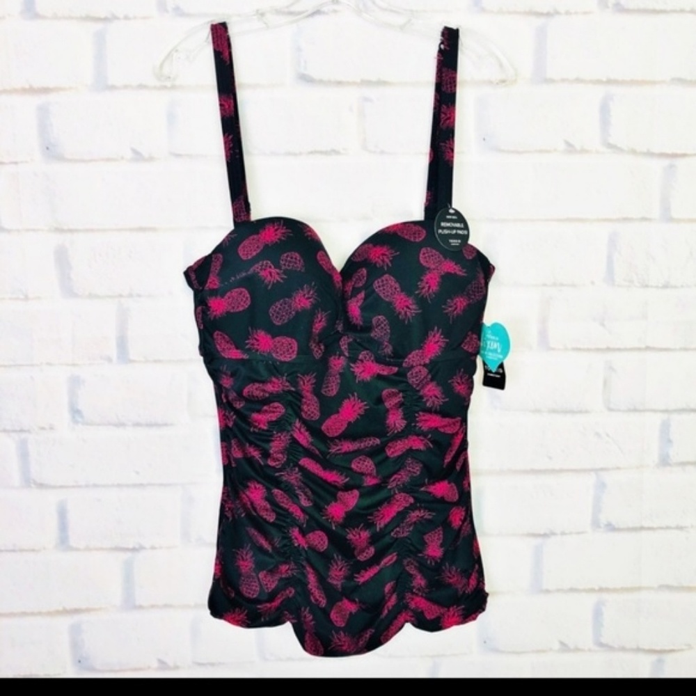 Torrid large 0 pineapple bathing suit top